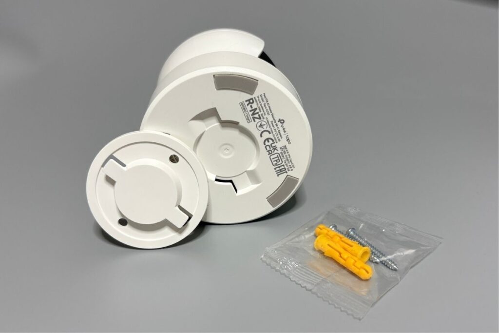 TP-Link Tapo C232|天井・壁付け用付属品